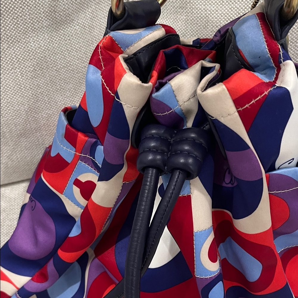 COACH Shoulder Bag Graphic Op Art Resort Collection With Charms - Picture 4 of 16